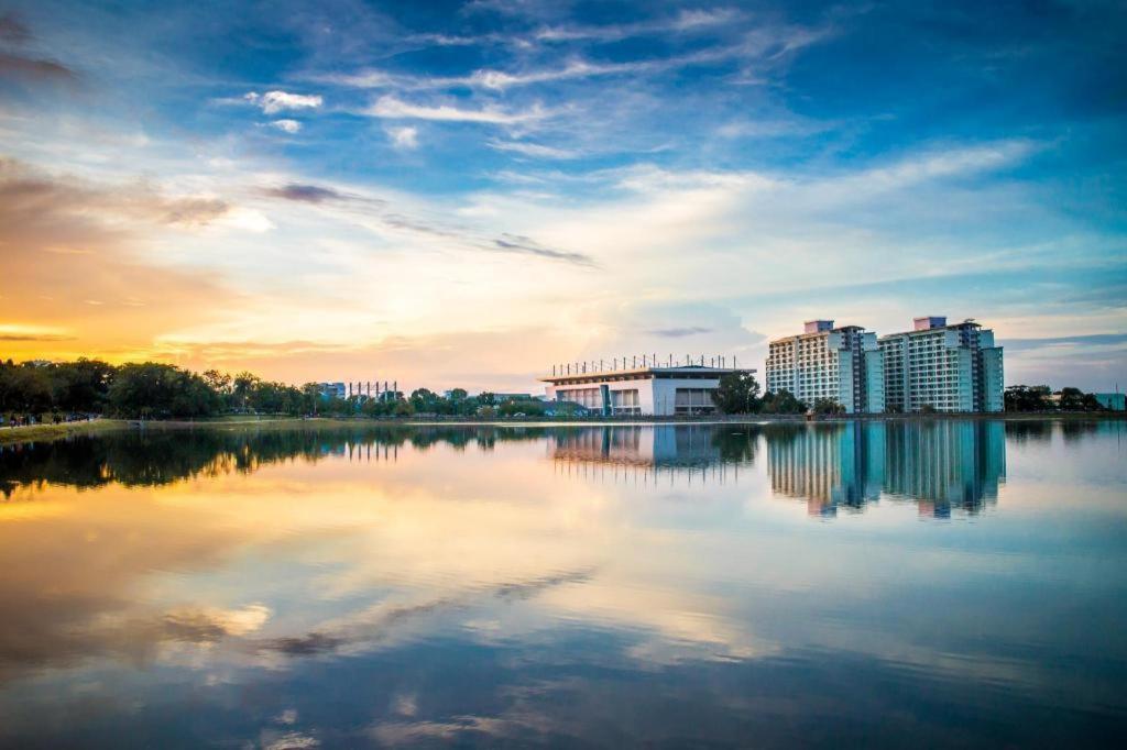 Florida Hotel Hat Yai Bagian luar foto