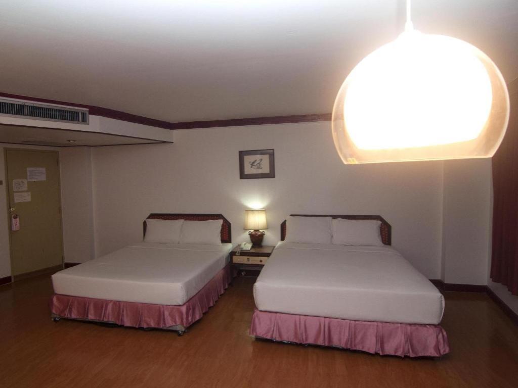 Florida Hotel Hat Yai Bagian luar foto